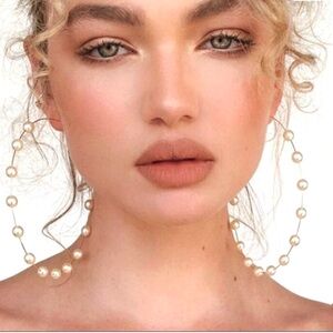 REDUCED: ZARA NEW Elegant Pearl Hoop Earrings, asking $10, originally $60!!